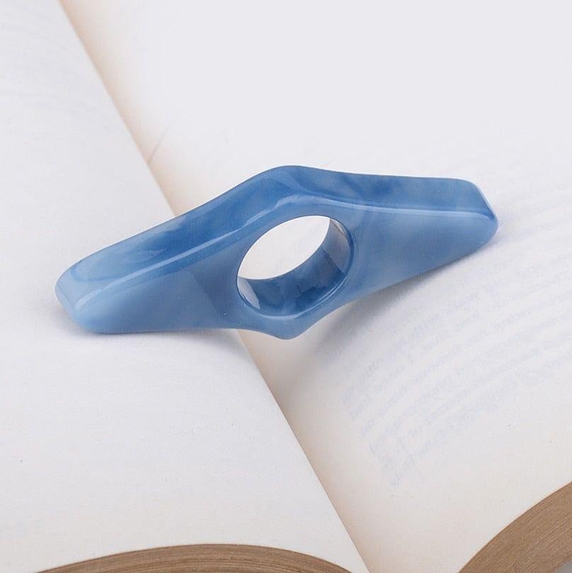 مثبت صفحات كتب أزرق سادة