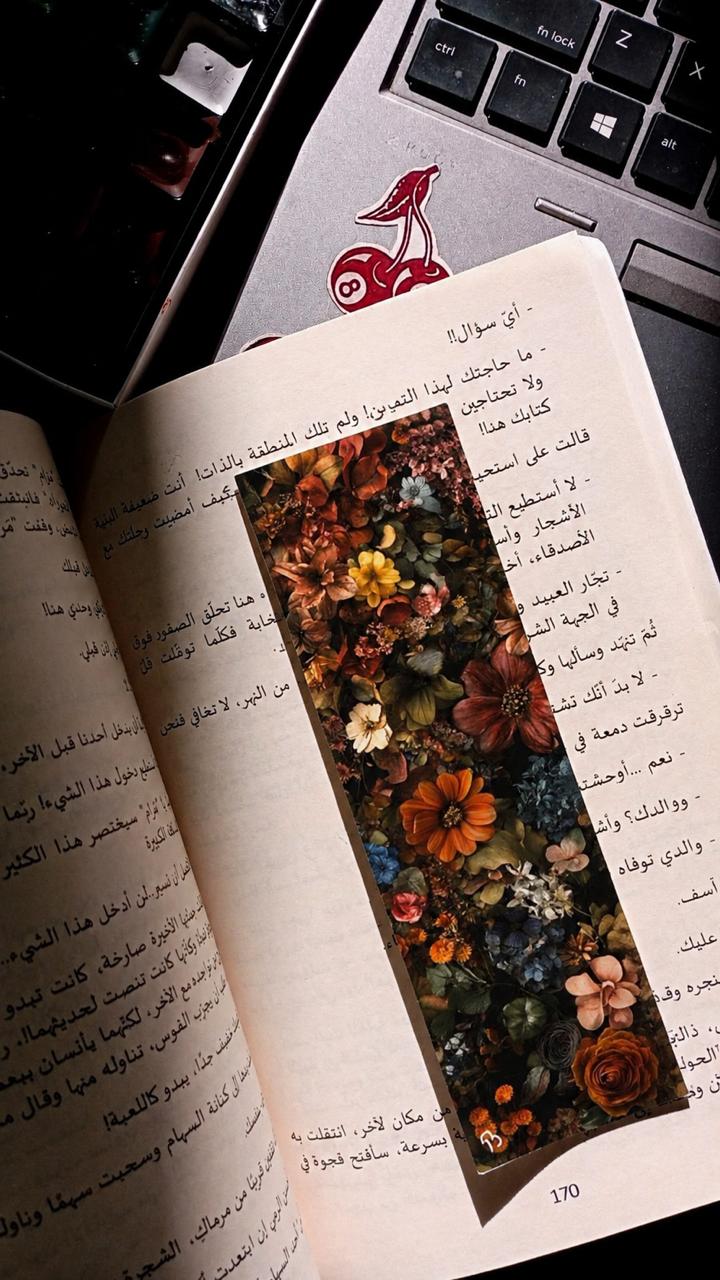 بوك مارك ورقية ورود بألوان مختلفة