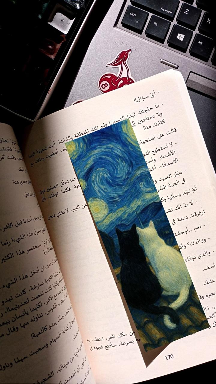 بوك مارك ورقية قطط مع فان جوخ